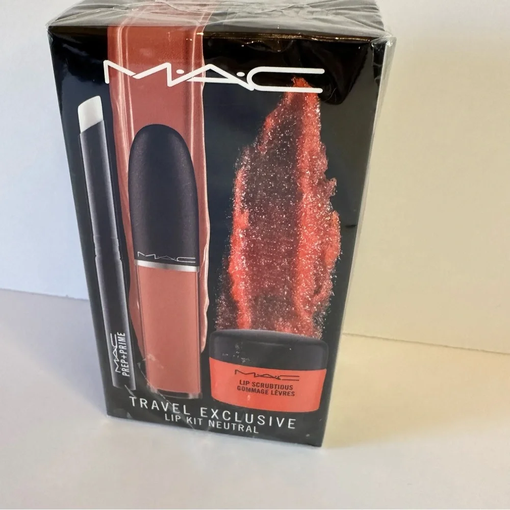 MAC Lip Kit Neutral 3 Piece Set Exclusive Lady be Good